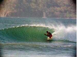 Surfing Tamarino Tube Ride