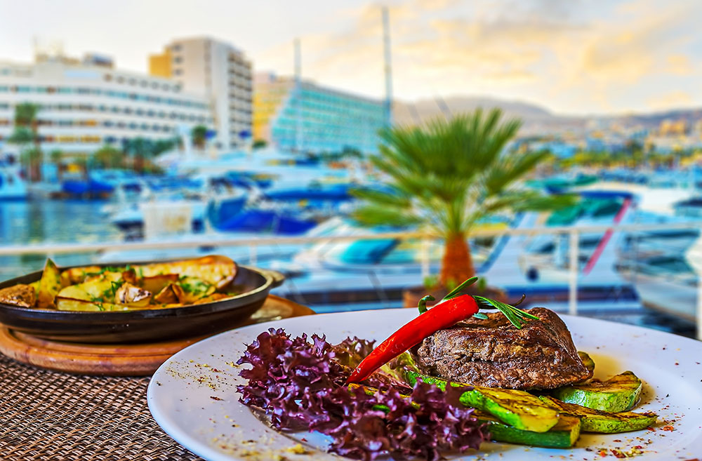 The restaurants in Eilat's offer amazing food