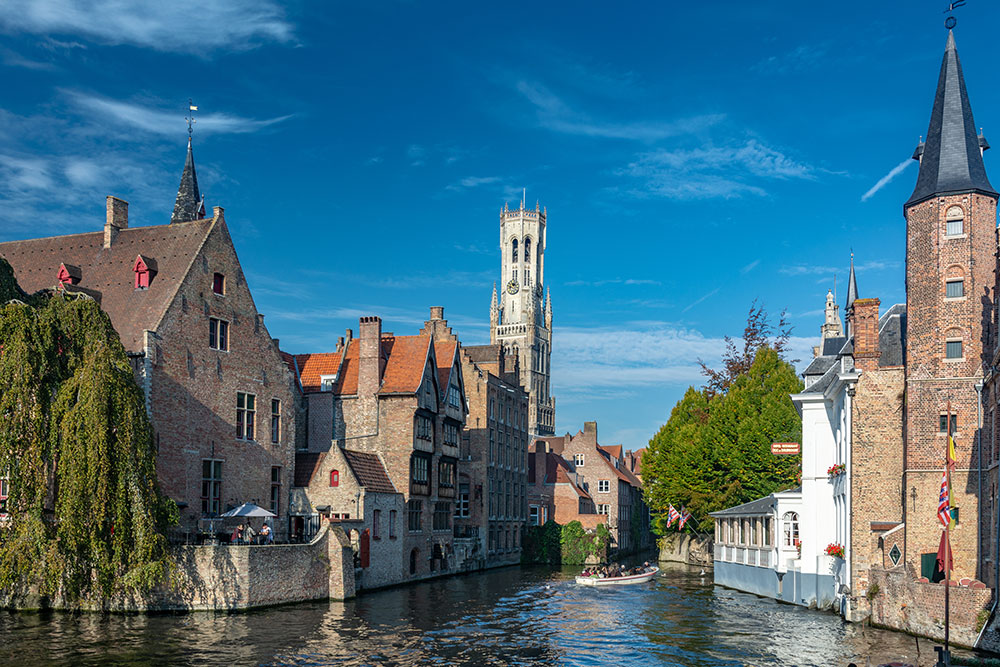 Romantic Brugge Waterways