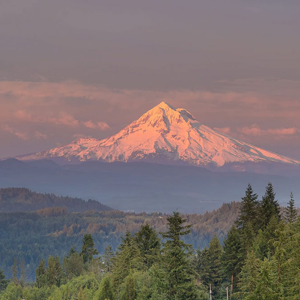 Mount-Hood-Alpenglow-Sunset