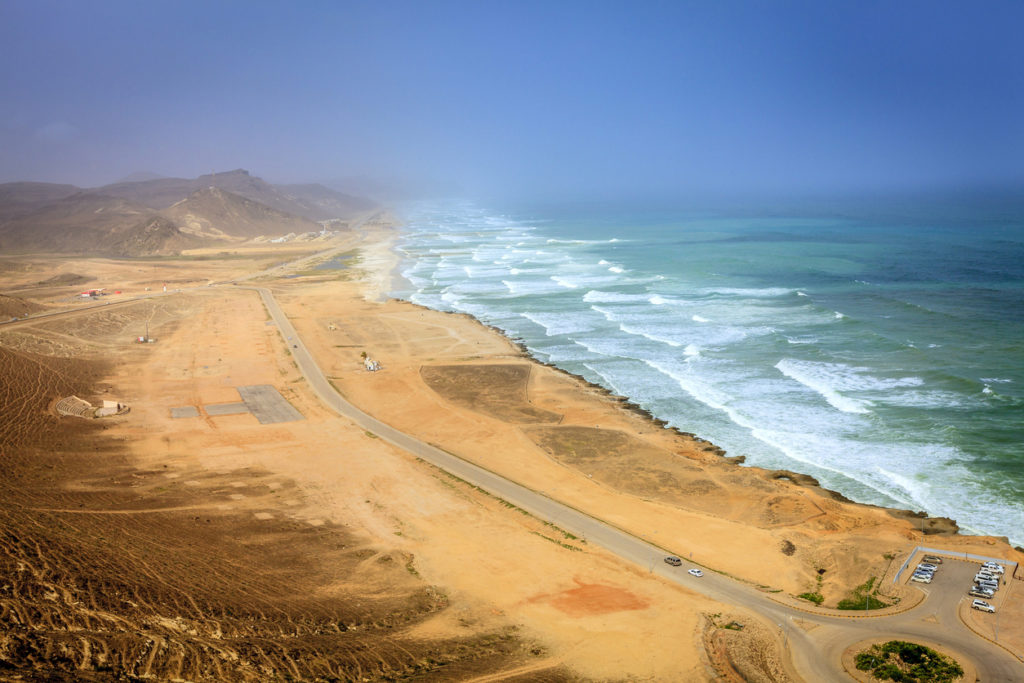 Al Mughsayl Surfing Beach