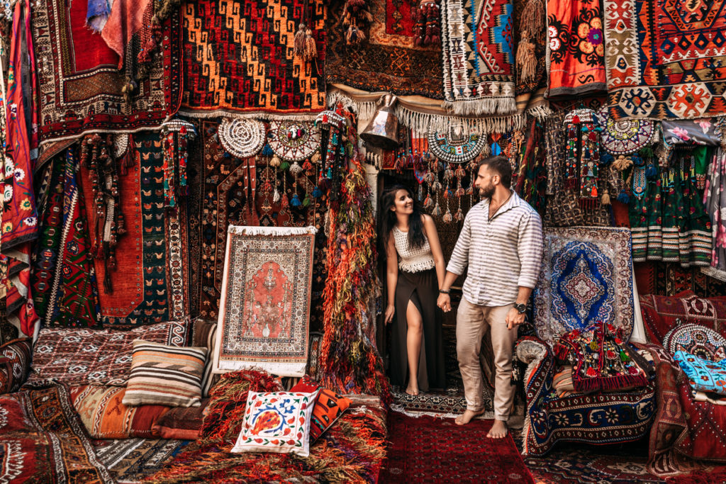 Shopping for Persian Rugs in Istanbul