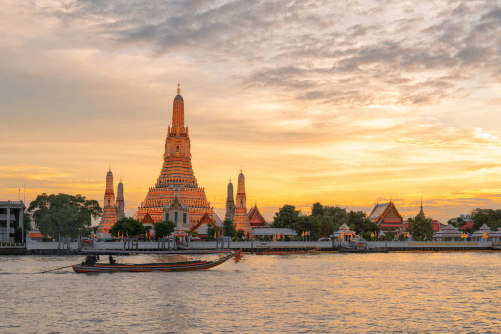 Wat arun in sunset at Bangkok,Thailand