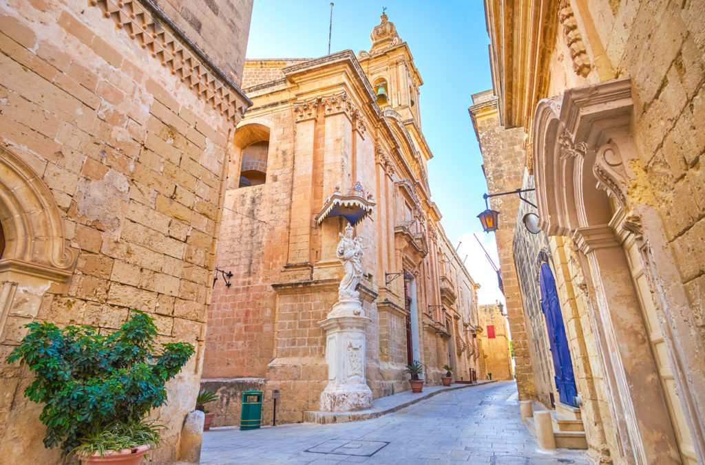 The crossroad in Mdina town, Malta