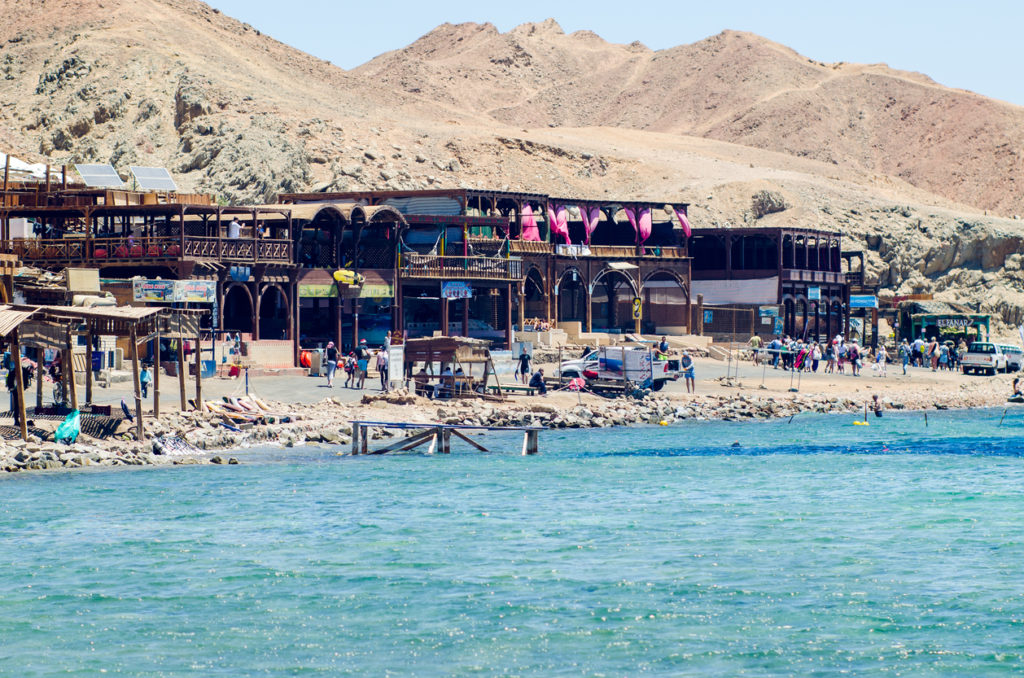 A small tourist village located on the banks of the blue hole in Dahab