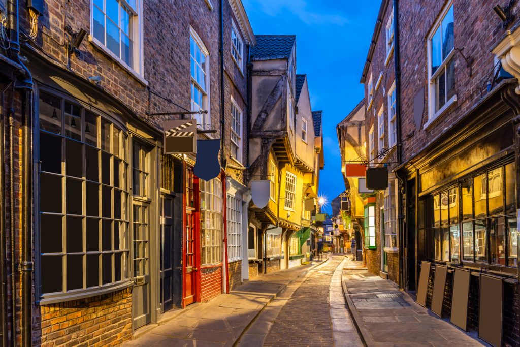 York shambles alley sunset dusk