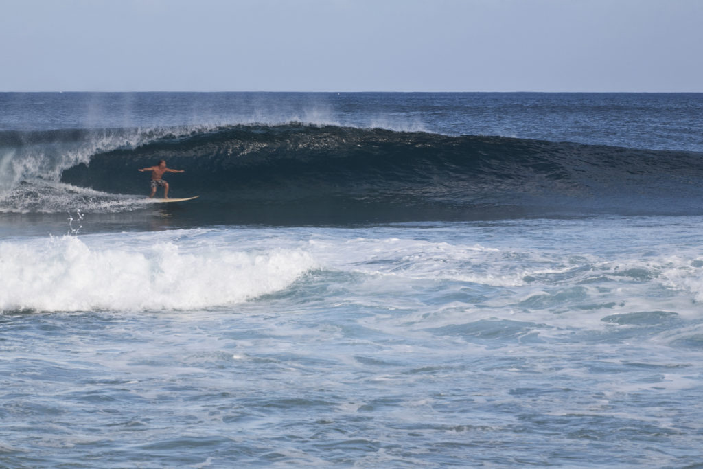 Under The Lip Of A Wave - Bonzai Pipeline