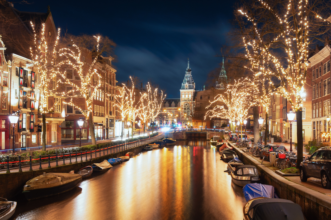 visit amsterdam at christmas