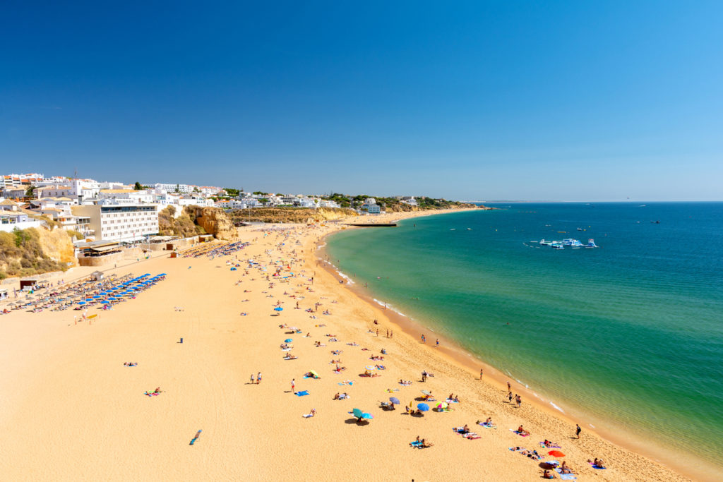 Surfing Albufeira