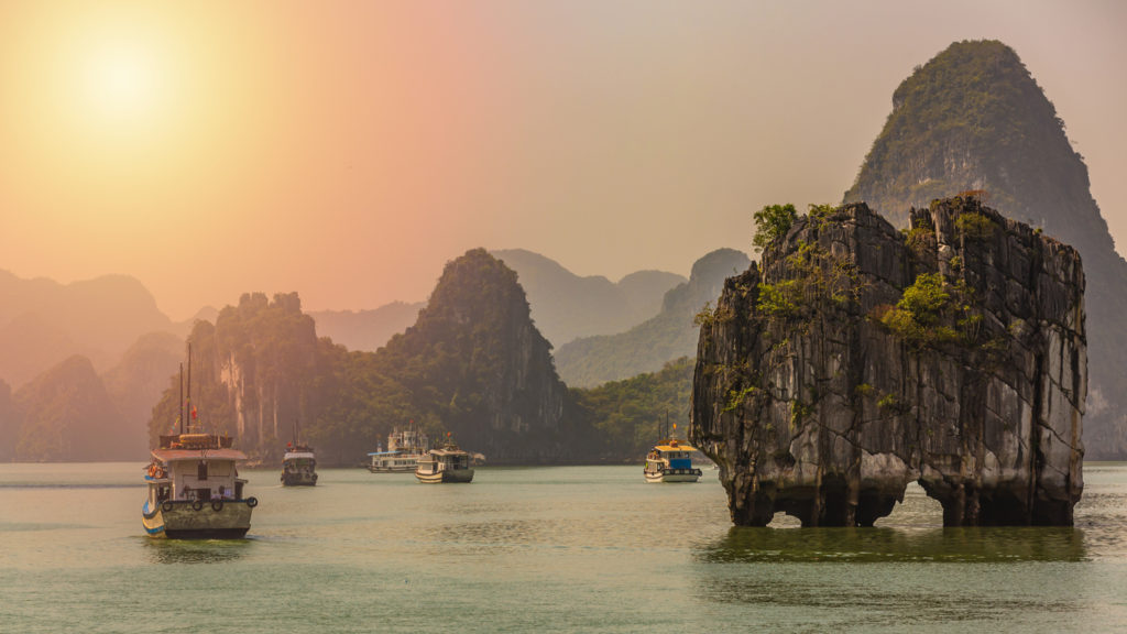 Ha Long Bay