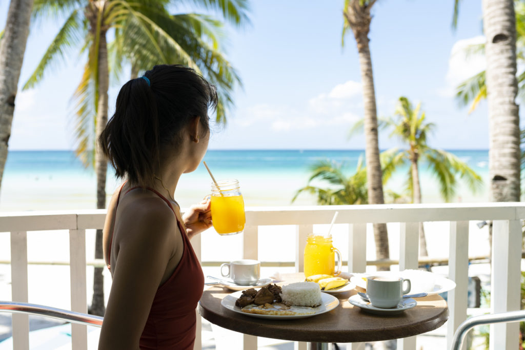 Having breakfast in front of a beautiful beach in Boracay