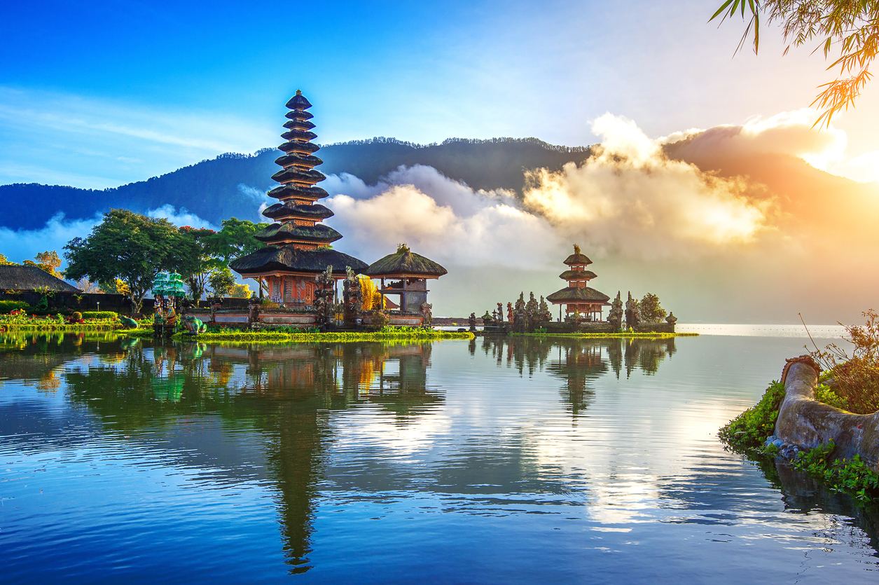 Pura ulun danu bratan temple in Bali