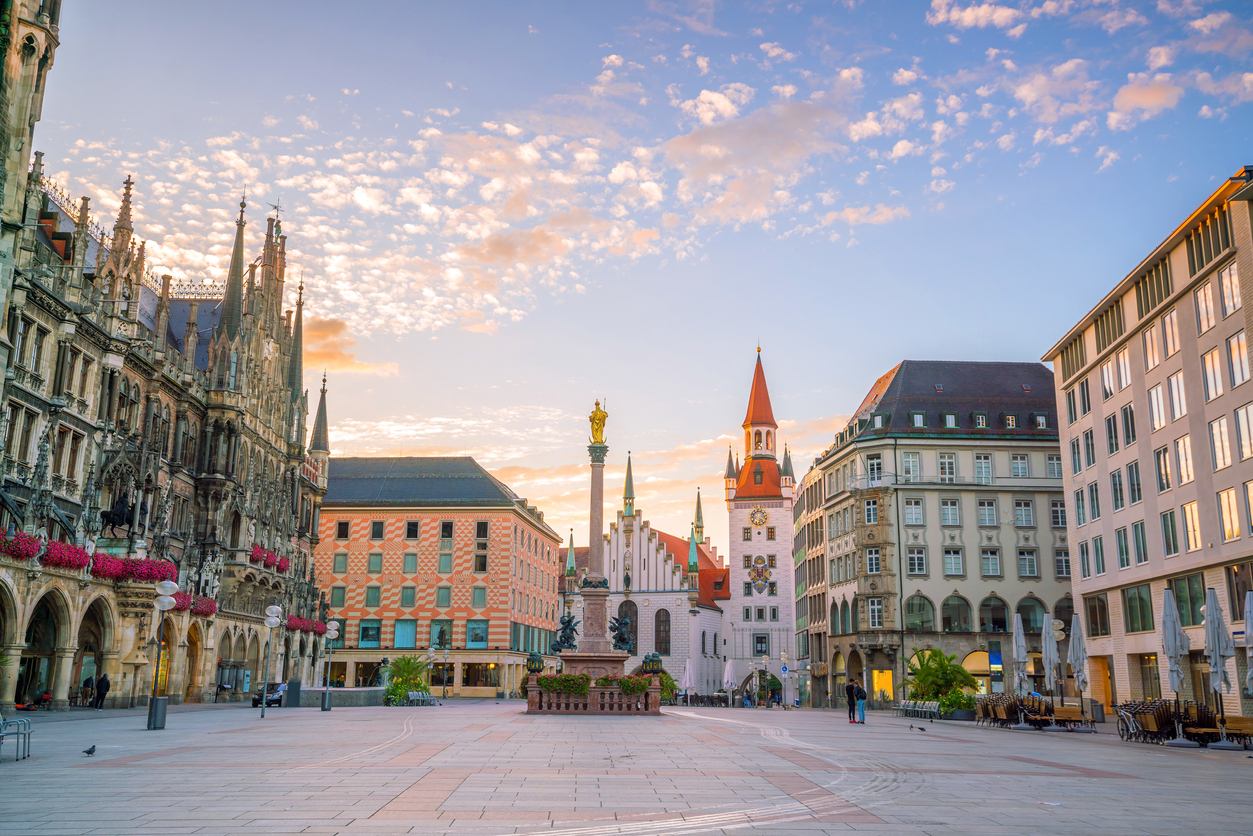 Old Town Hall at Marienplatz Square in Munich.