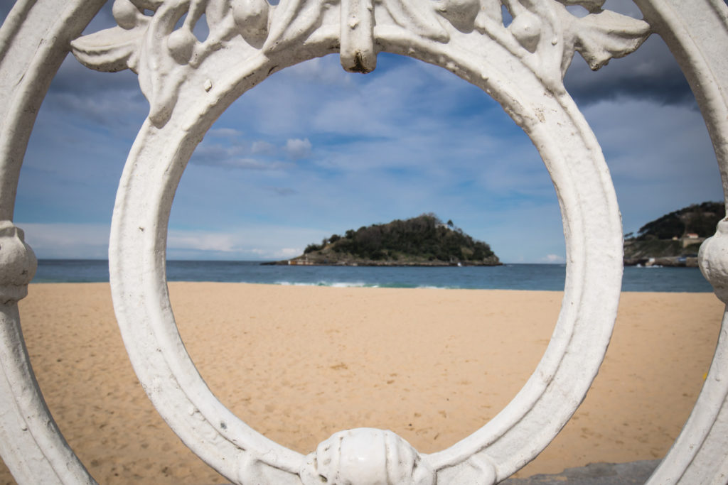 View of Santa Clara island from San Sebastian concha beach