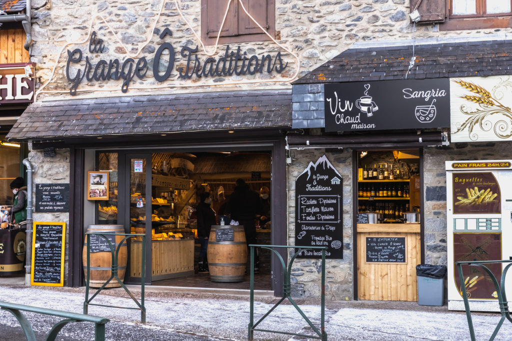 Saint Lary, the barn of traditions gift shop