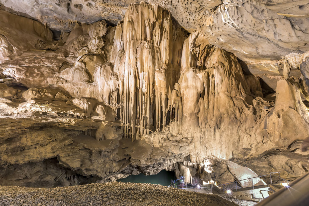 Al Hoota Cave and underground lake