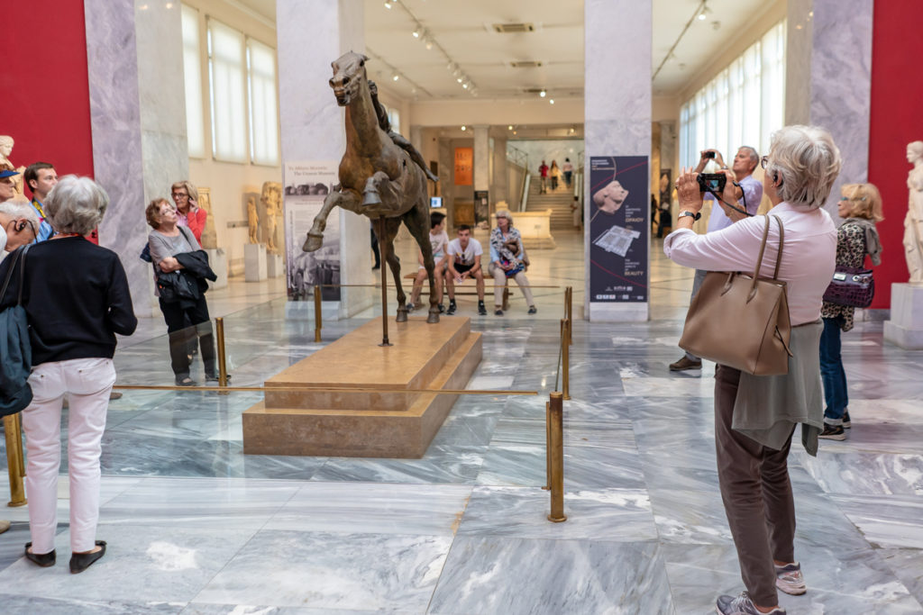 Tourists in the National Archaeological Museum