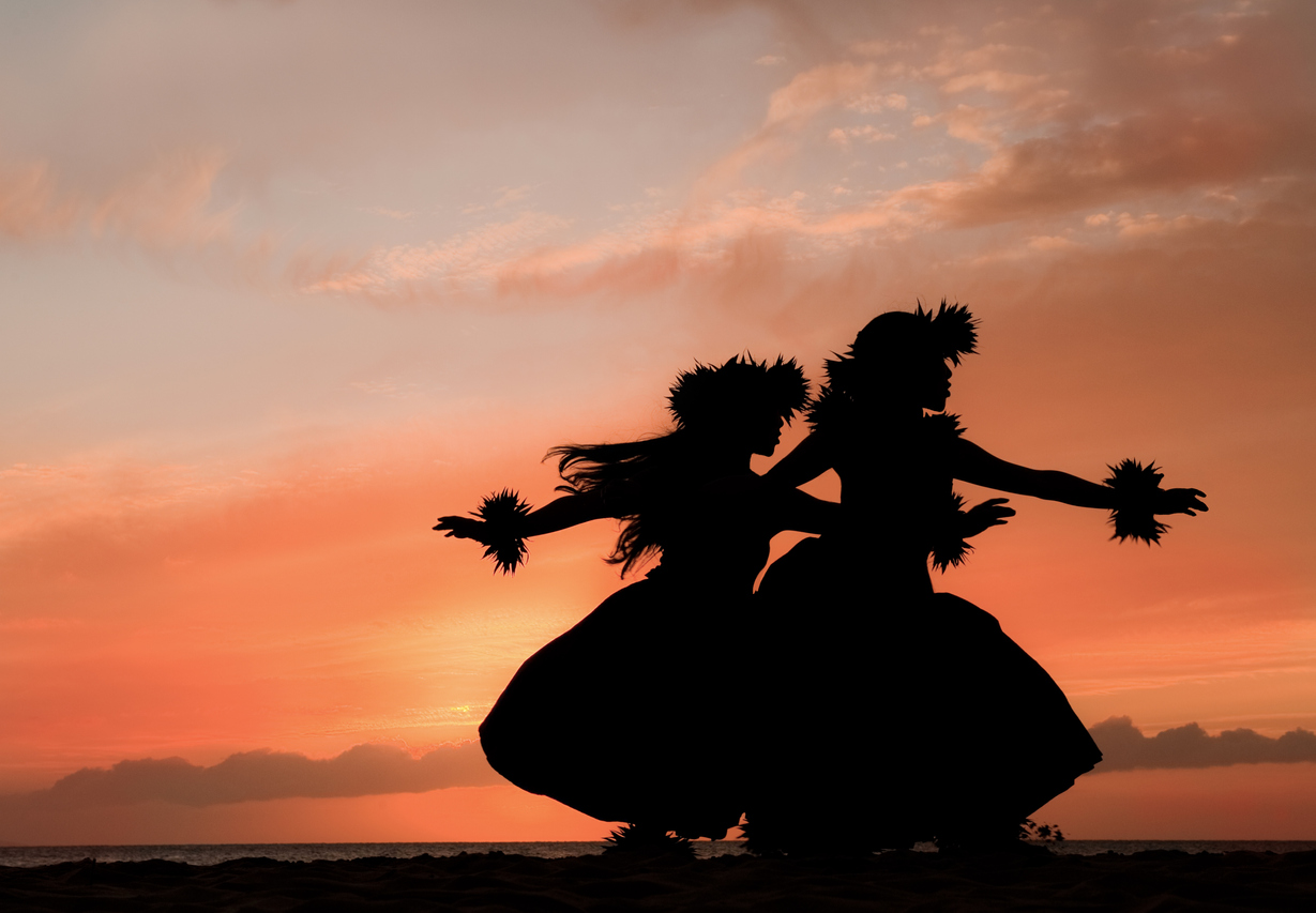 Hawaiian hula dancers