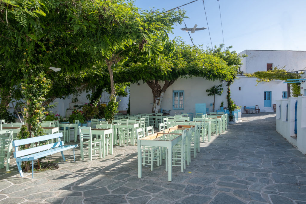 Enjoying food in the beautiful environment outside in Chroa