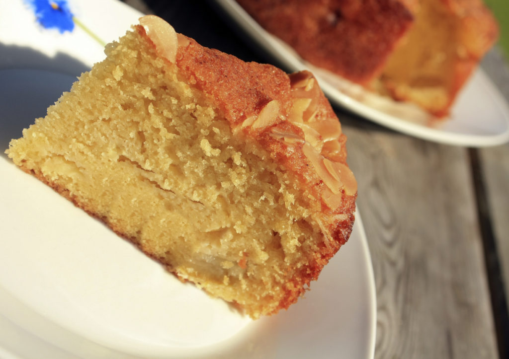 Dorset Apple Cake