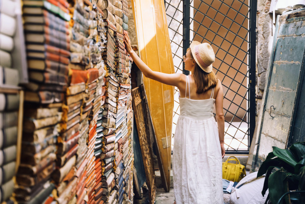 Libreria Acua Alta bookstore