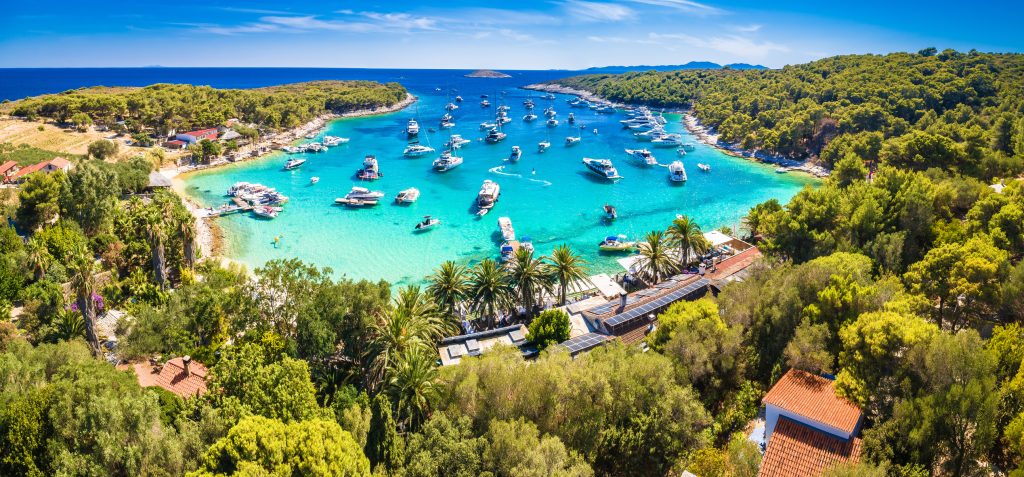 Pakleni-Otoci-islands-archipelago-of-Hvar-in-Croatia