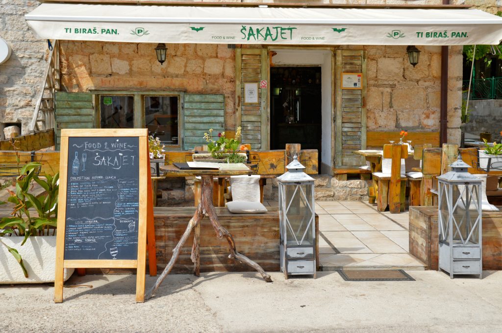 Restauarant-on-Solta