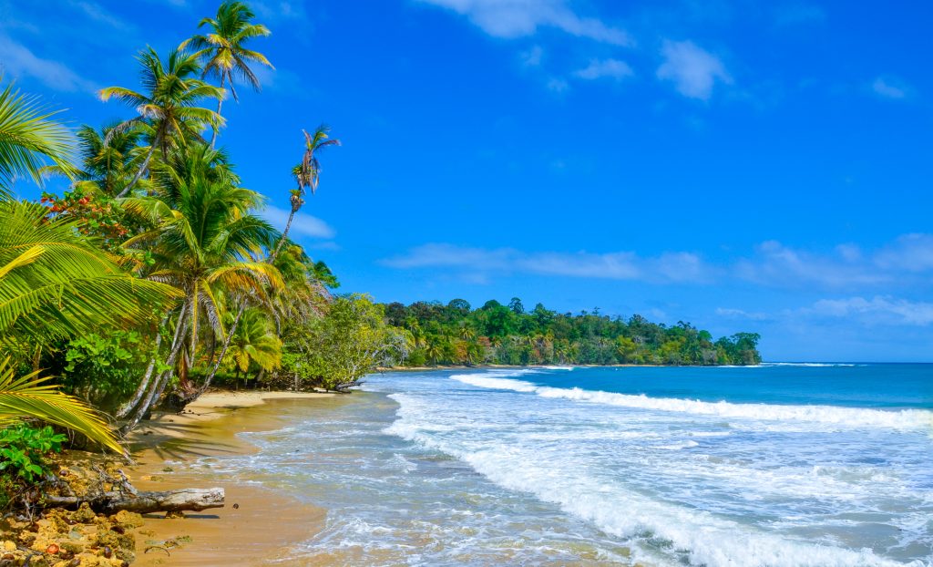 Paradise-Tropical-Island-in-Panama